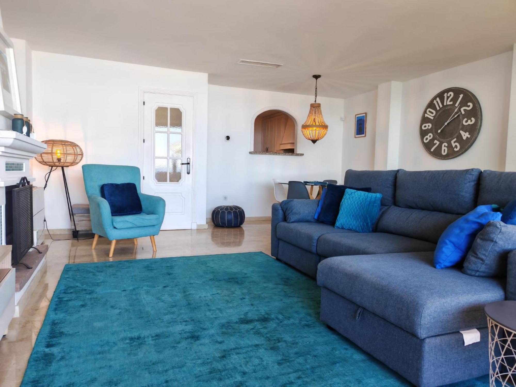 Beachfront Townhouse เอสเตโปนา ภายนอก รูปภาพ